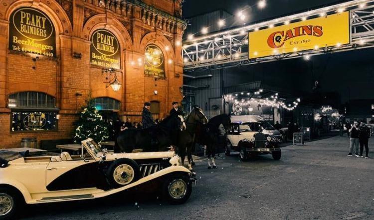 The Wooden Lodge No 1 At The Baltic Cains Brewery Liverpool Exteriér fotografie